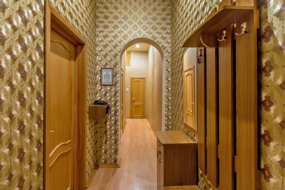 Friends Apartment on Nevsky 79