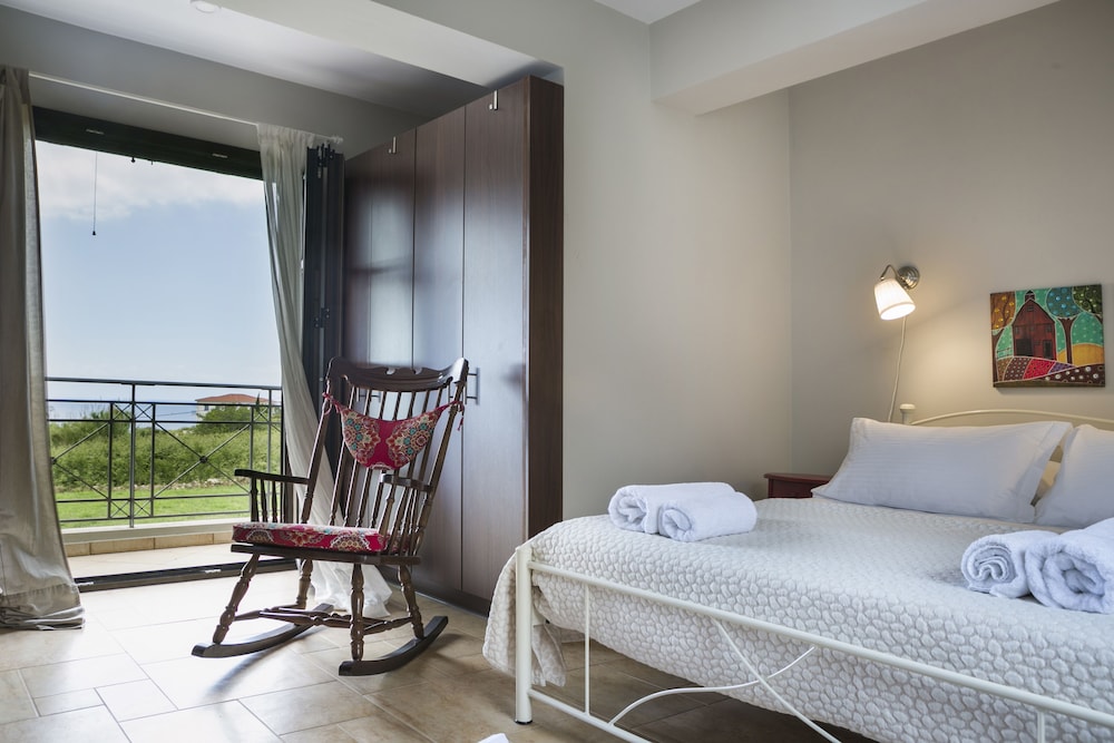 Filon Ktima Beachfront Upscale Villa view 5