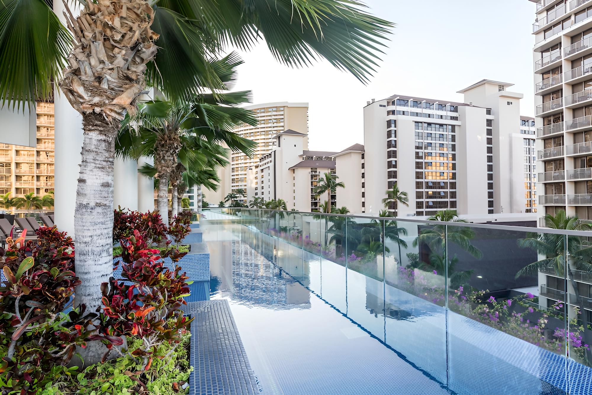 Jet Luxury @ The Trump Waikiki