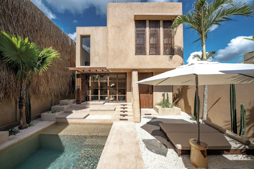Villa Alma at Bocoa Villas