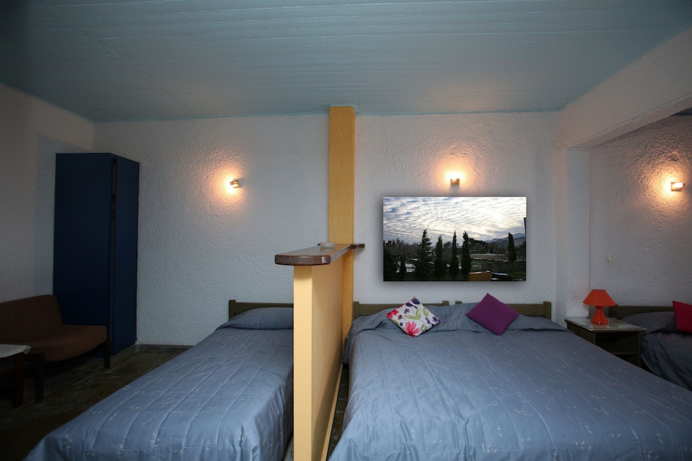 St. George Studios photo 2