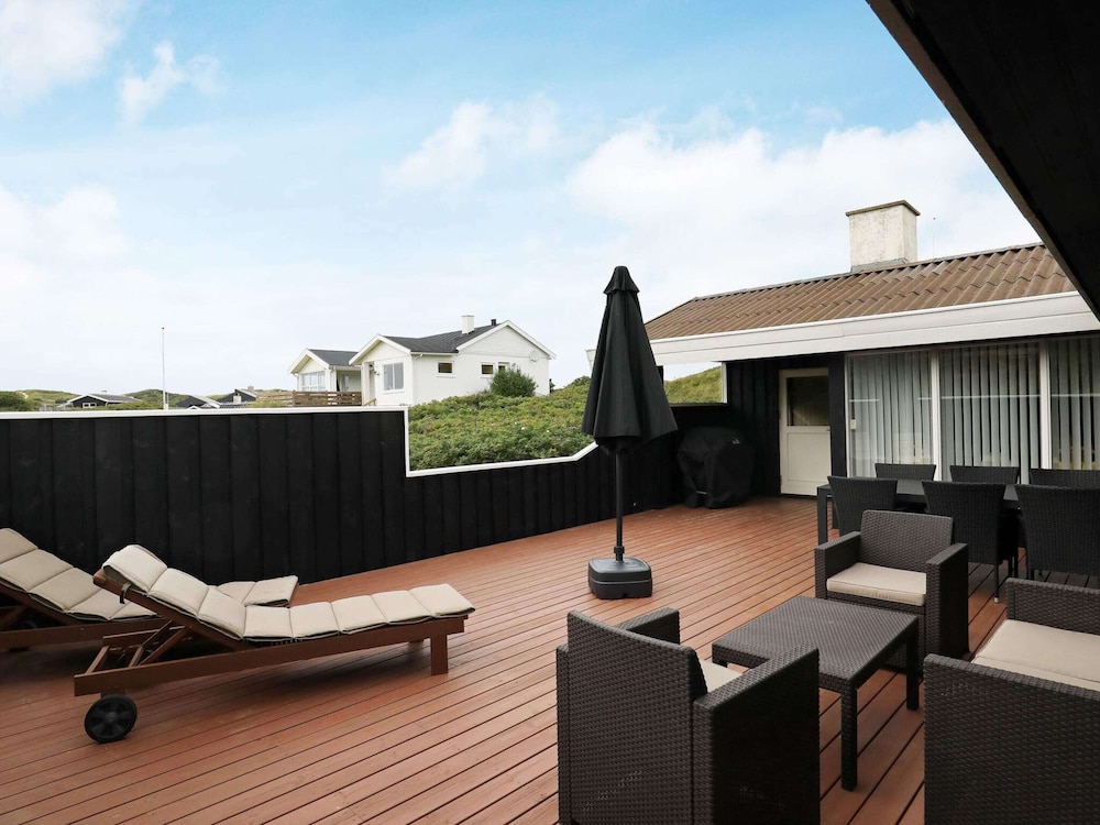 Simplistic Holiday Home in Blokhus near Sea view 4