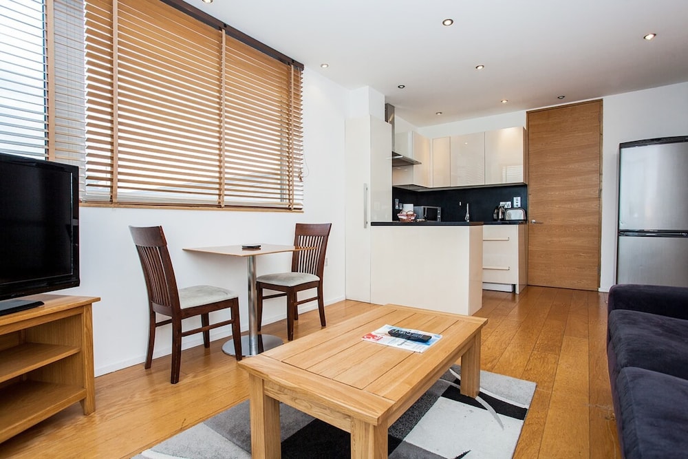 Incredible Modern Central 1 Bed - London Bridge