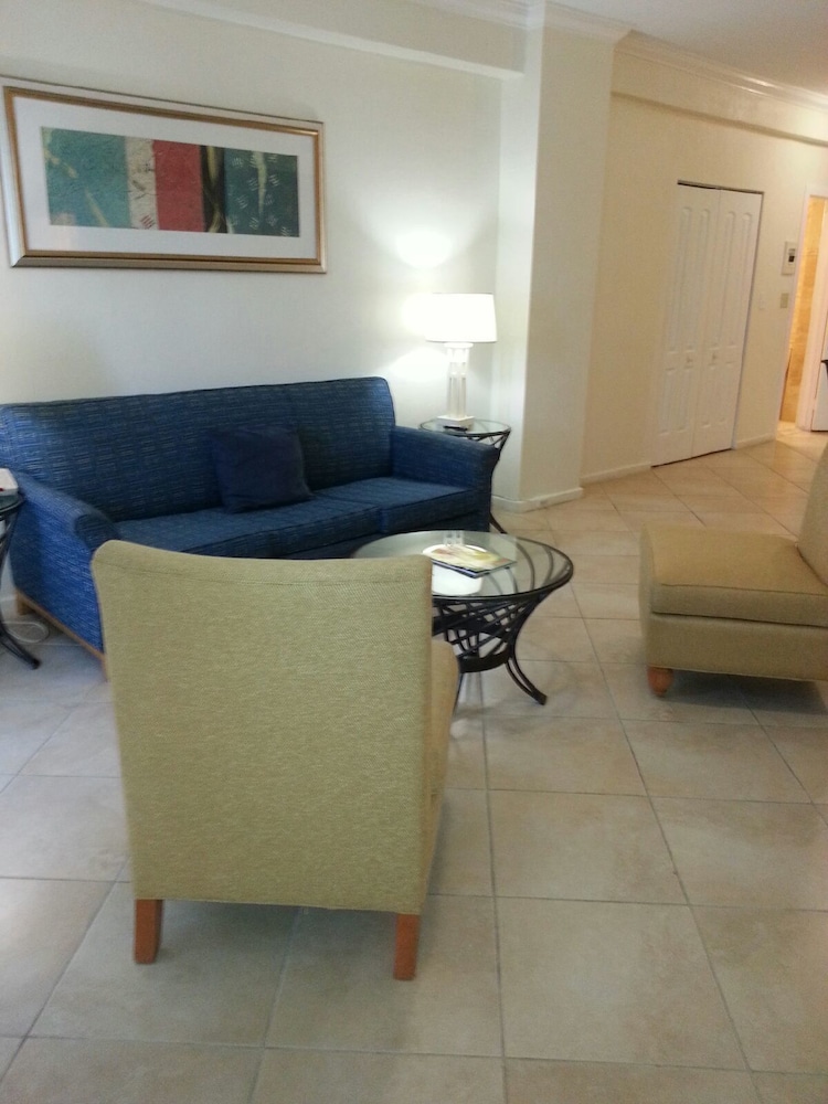 Hollywood Beach Resort -two Bedrooms Sleeps 6