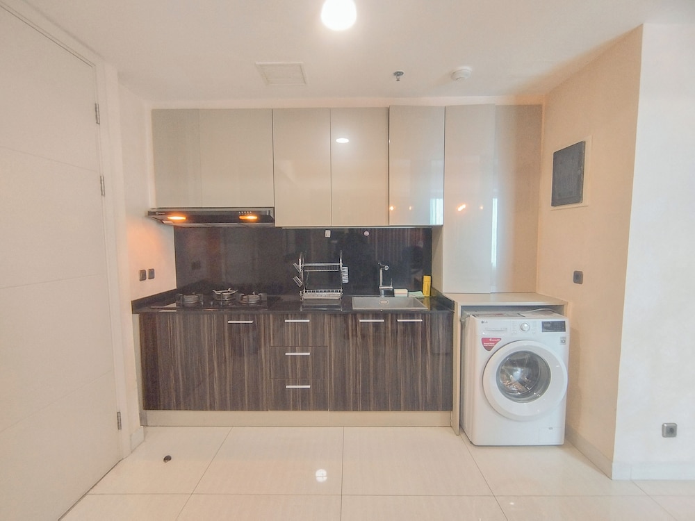 Warm 3Br Direct Access To Mall La Riz Supermall Mansion Apartment