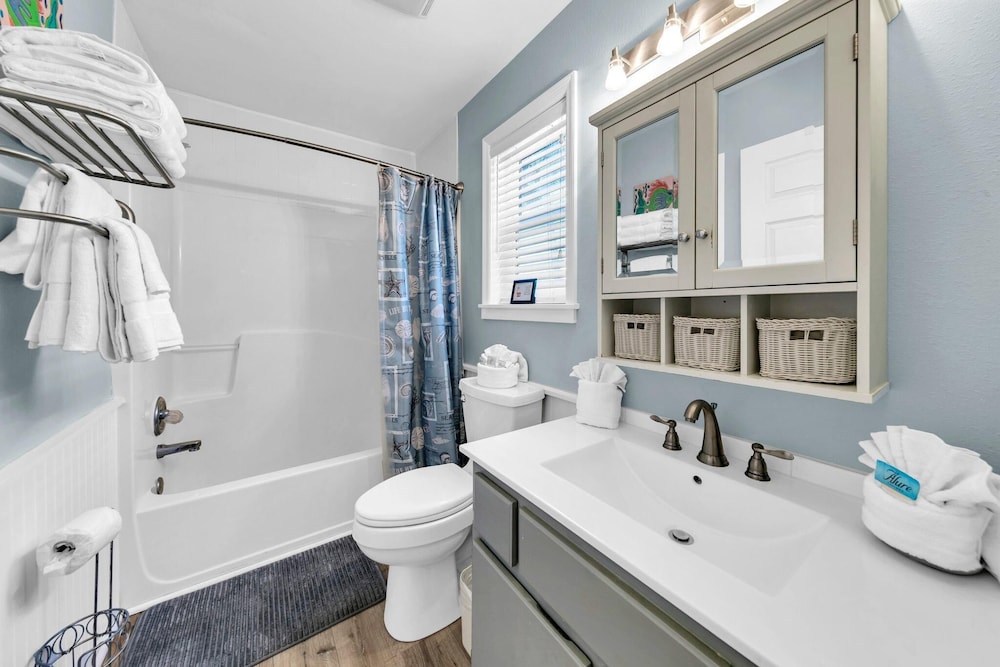 Beachside Villas 611