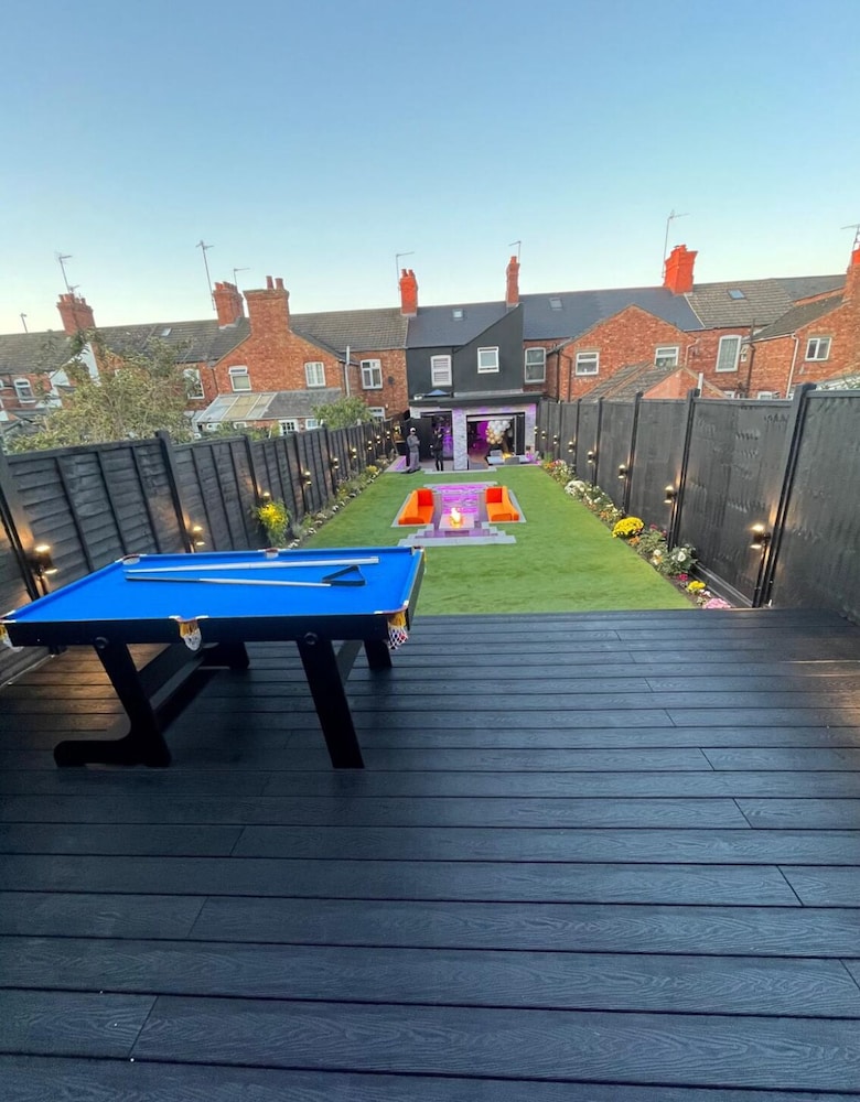 Rushden Retreat on Wellingborough Road