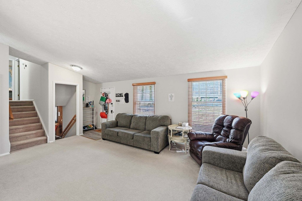 Manassas Comfort Cozy 3br Family Home 3 Bedroom Home