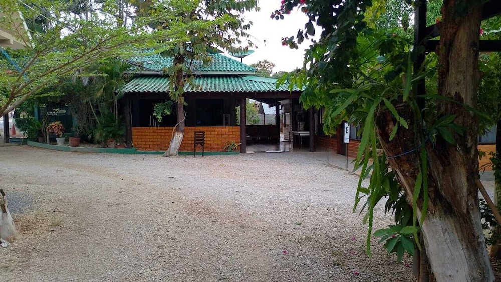 HOTEL RECANTO DO BOSQUE