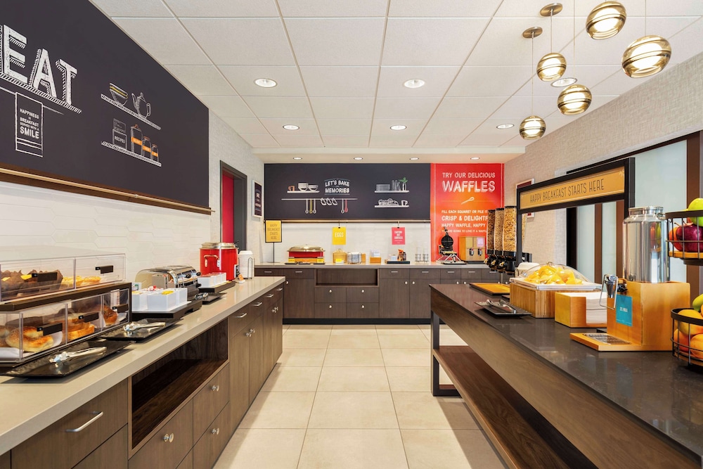 Hampton Inn  Suites Oroville - Property Image 9