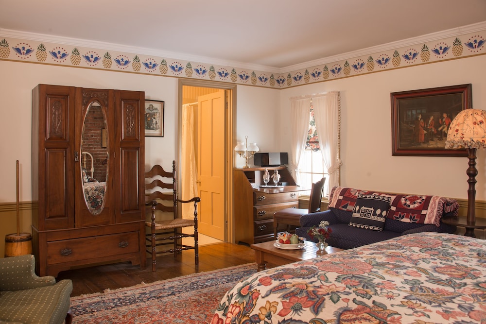 Asa Ransom House view 5