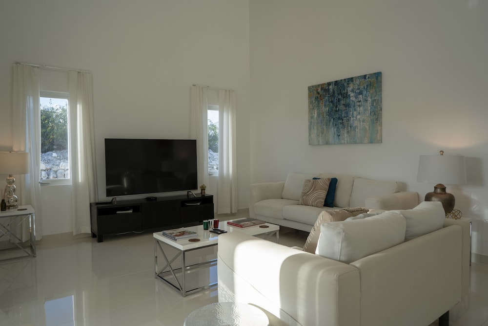 The Sapphire Villa