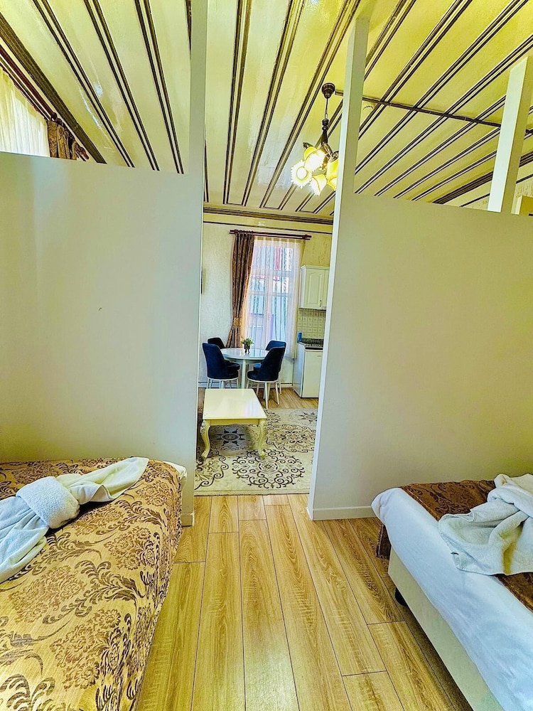 Alhambra Apart Otel - Image 43