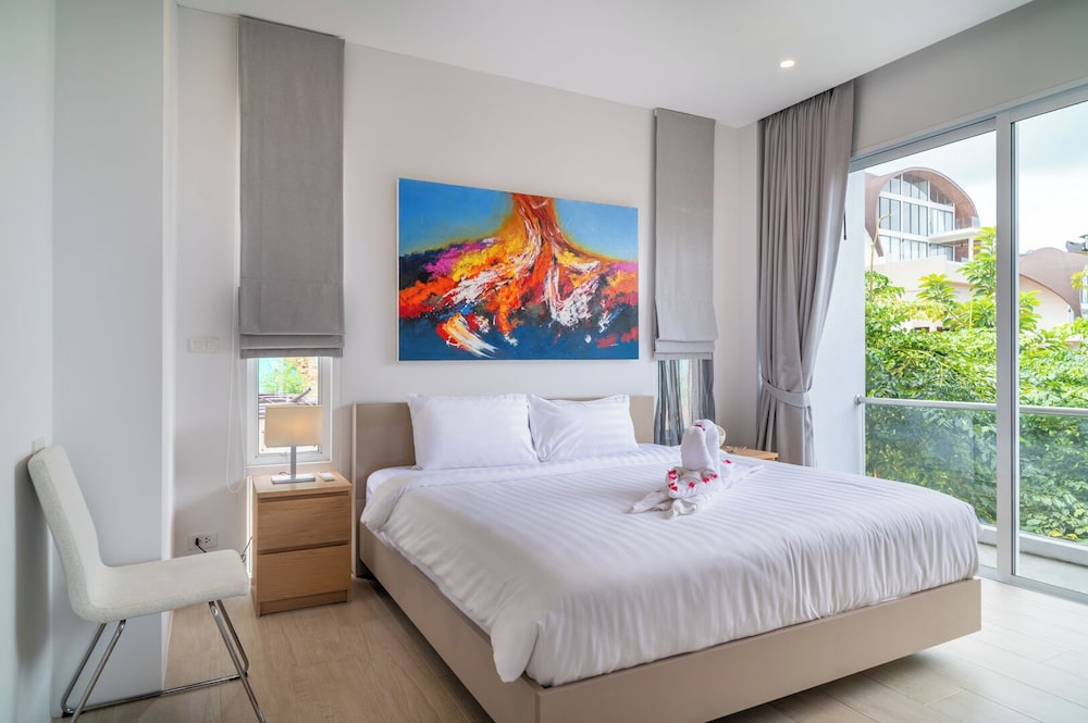 2bedroom TopFloorSeaView apartment KBR39