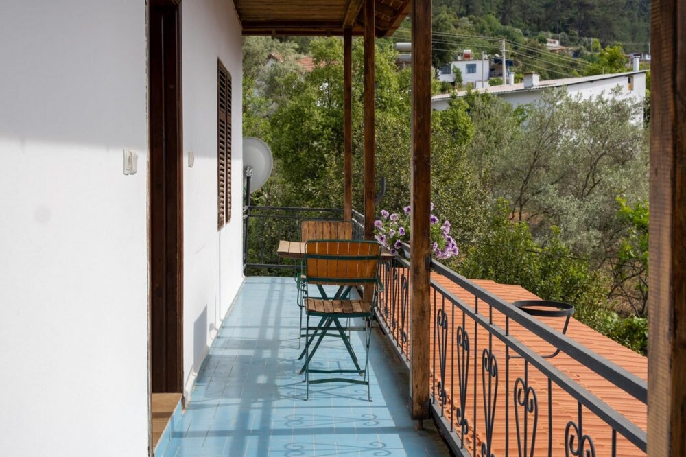 Flat 5 km to Beach With a View in Marmaris view 4