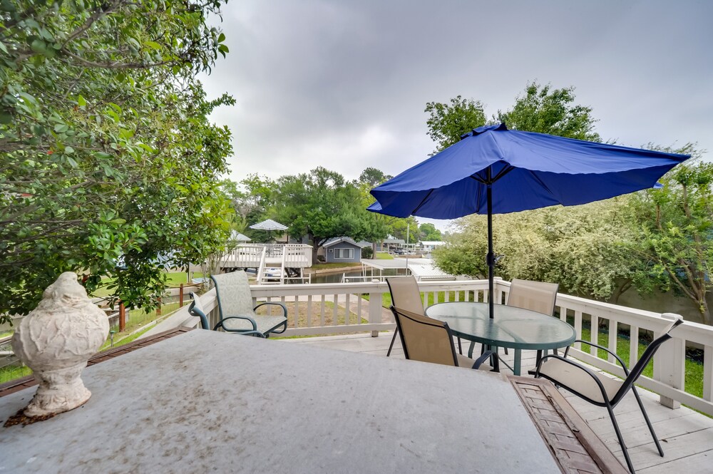 Marble Falls Vacations - Lakefront Granite Shoals Escape w/ Dock! - Property Image 14