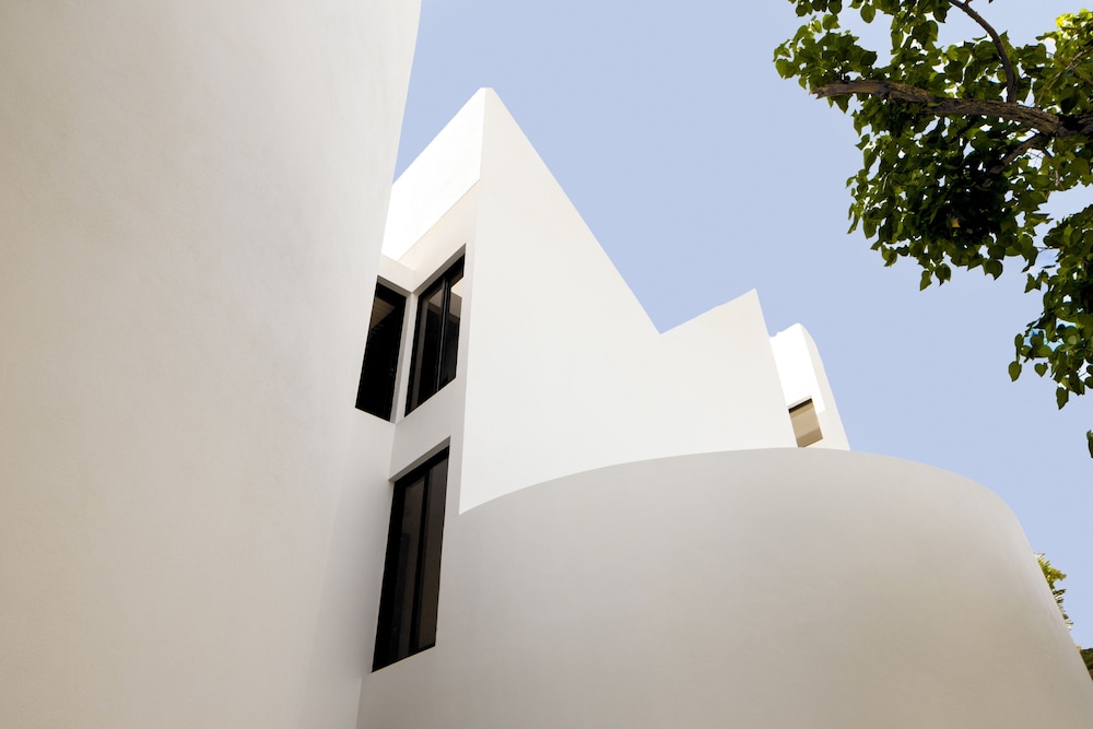 Altamer Resort