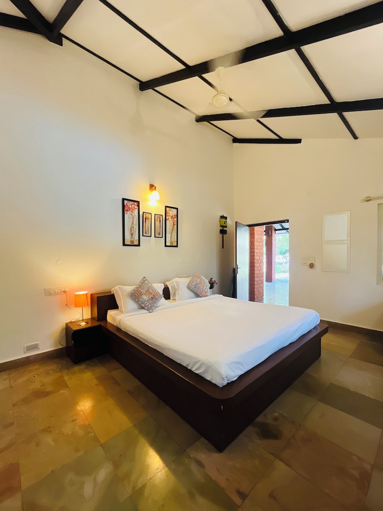 The Hideaway Hosur