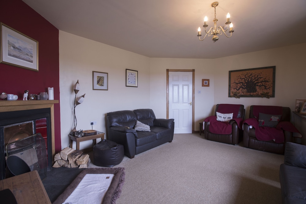 The Hawthorns Bed & Breakfast