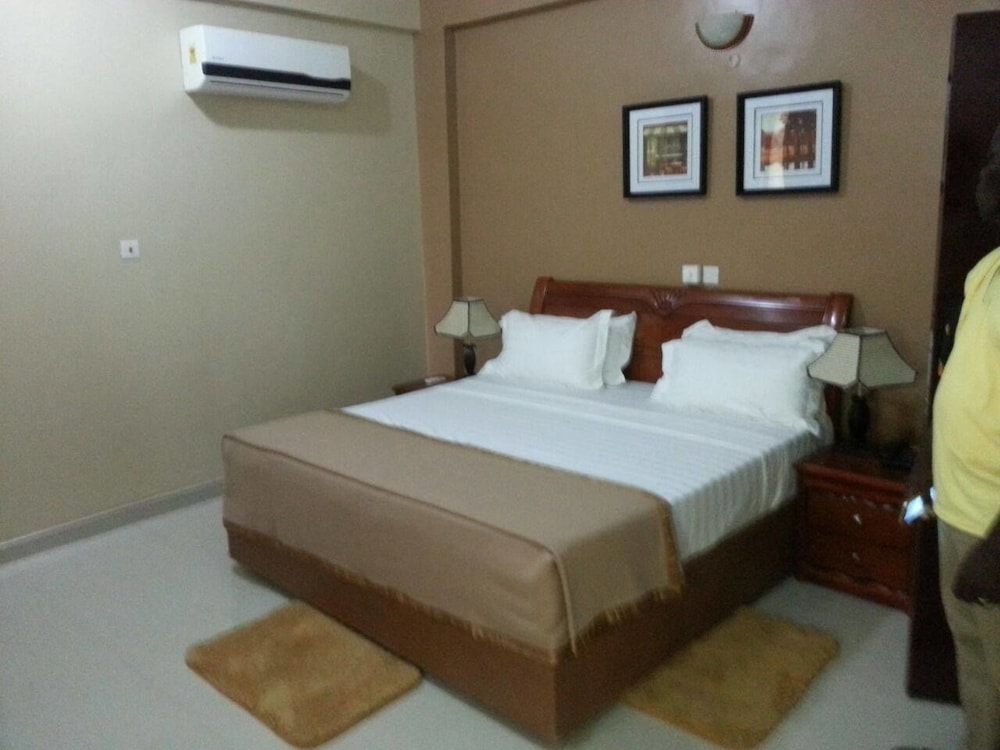MJ Appartments view 2