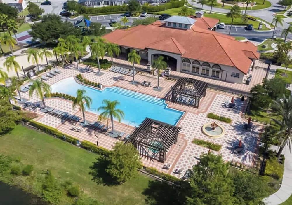 Upstay: Themed Family Home w Pool & Games Room
