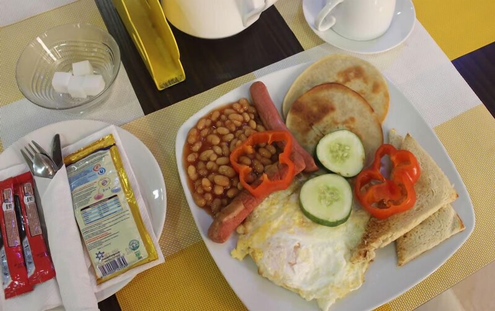 Petesville Hotel Calabar view 4