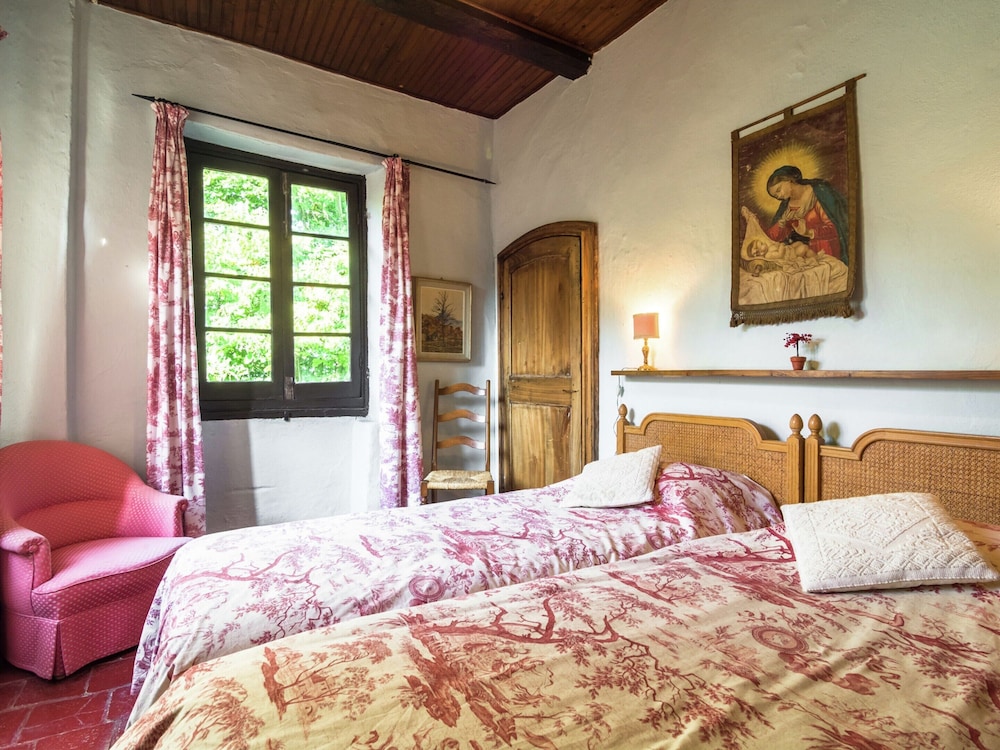 Apartment in Cut Monferrato With Garden view 3