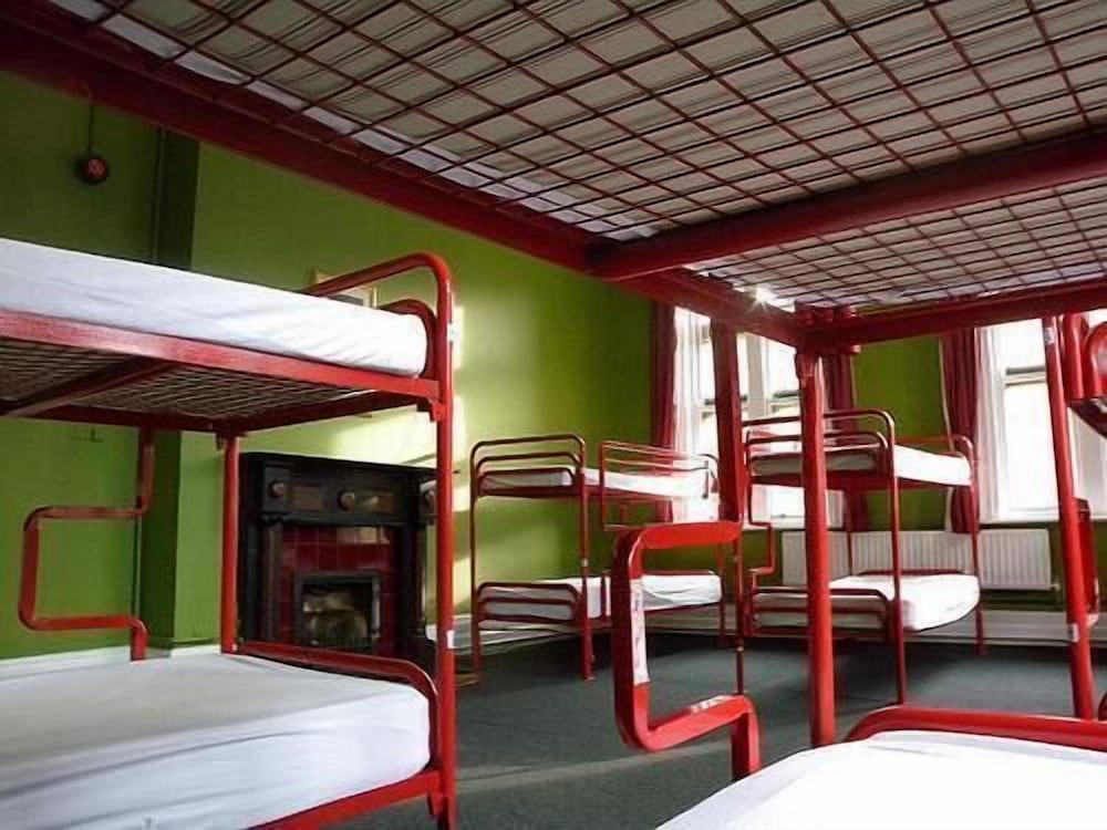 Kinlay House Hostel