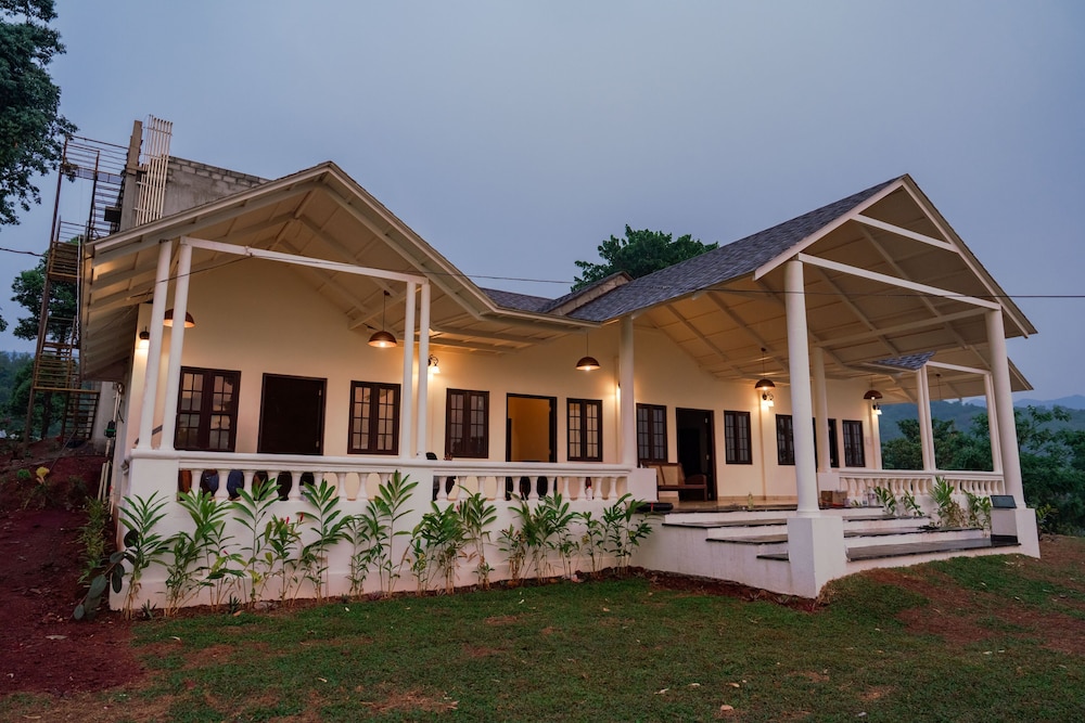 Secluza Resort