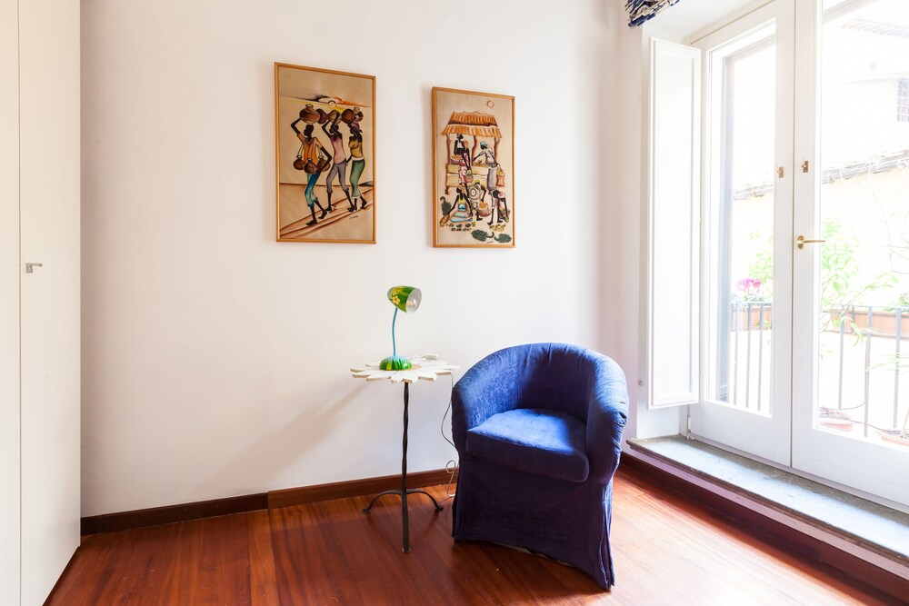 Luxury Trevi Apartment