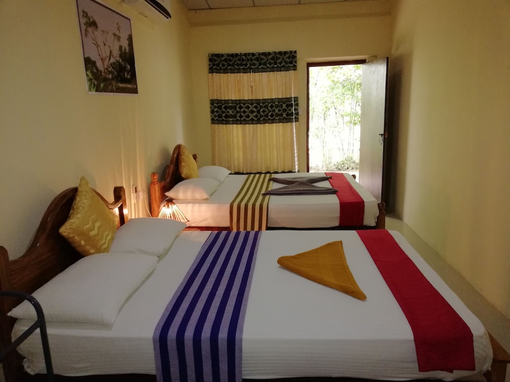 Sigiri Choona Lodge