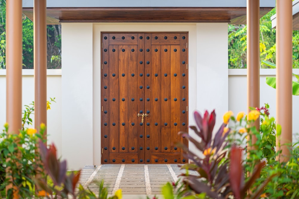 Casa Bella Vina Luxury Villa Near Beach Town