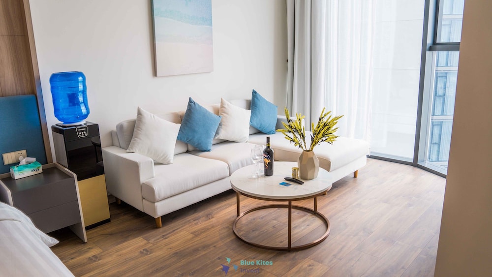 A La Carte Ha Long Bay Apartment Managed by Anstay Residence view 5