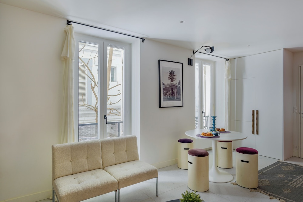 Paris Trocadéro Center residence
