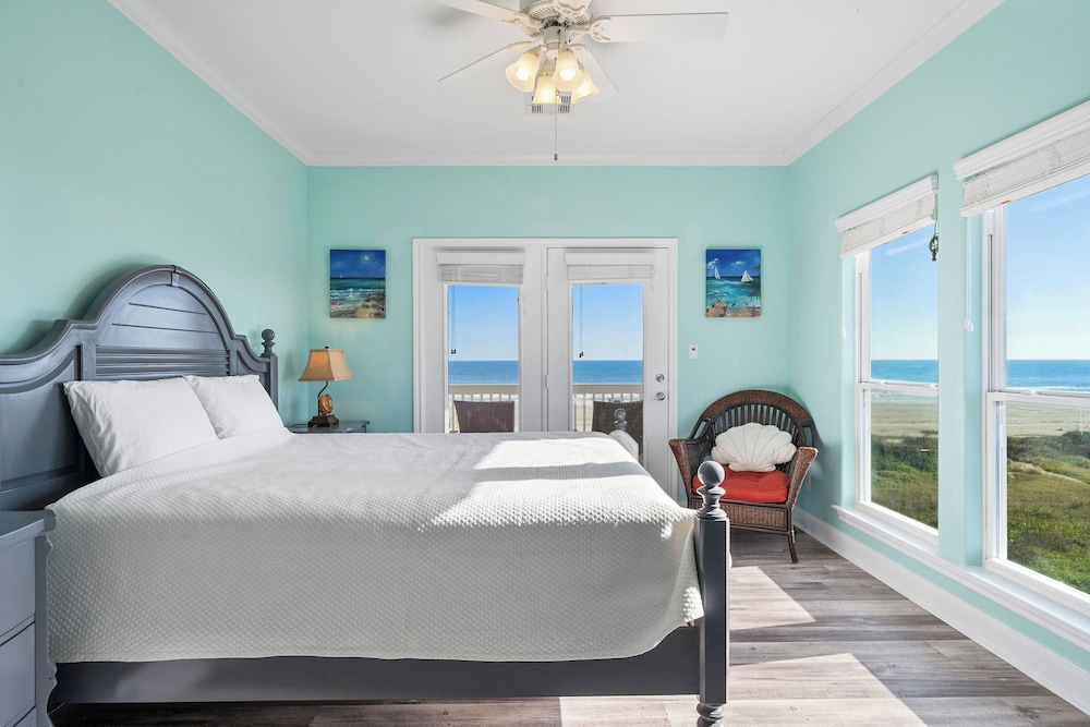 Beach Heaven by Ryson Vacation Rentals