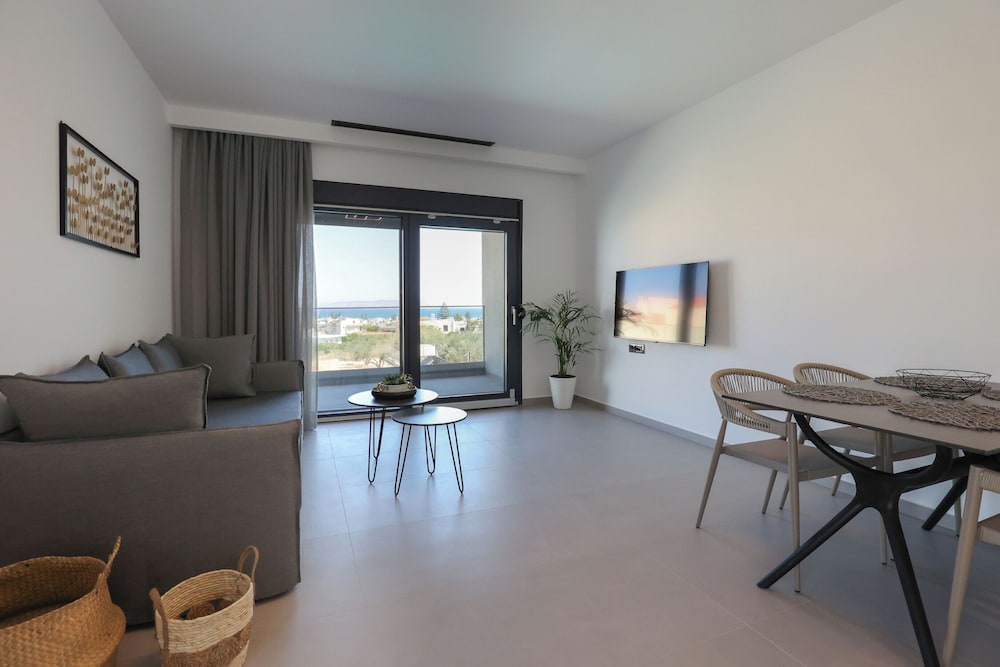 Limi Deluxe Suites