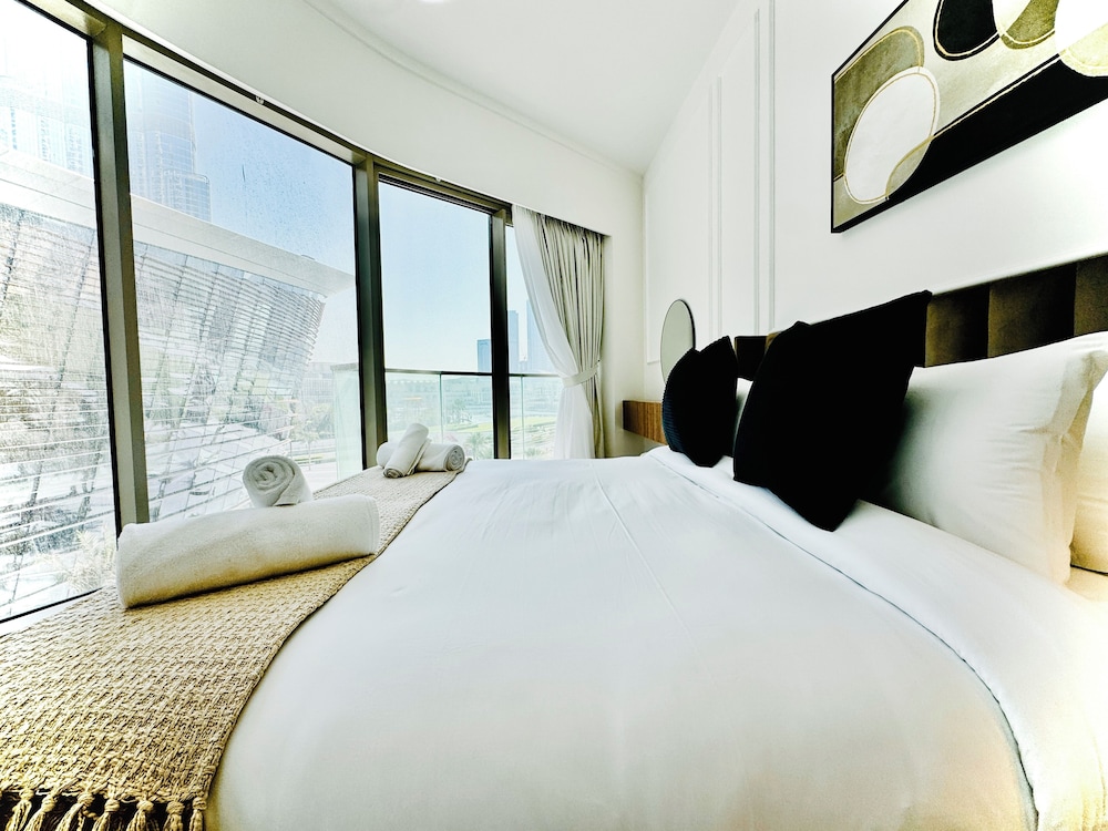 Venduras Elite 2BR Burj Khalifa View