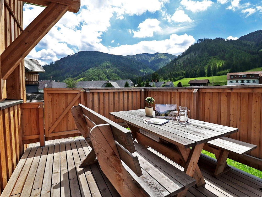 Lavish Chalet With Sauna Near Ski-slope
