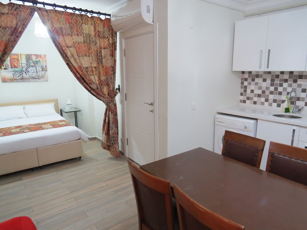 Istanberry - Paradise Apartments