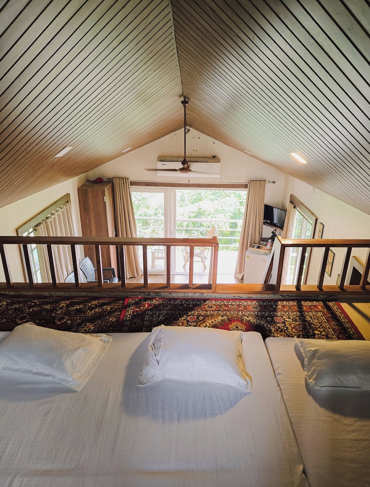 Green View Resort