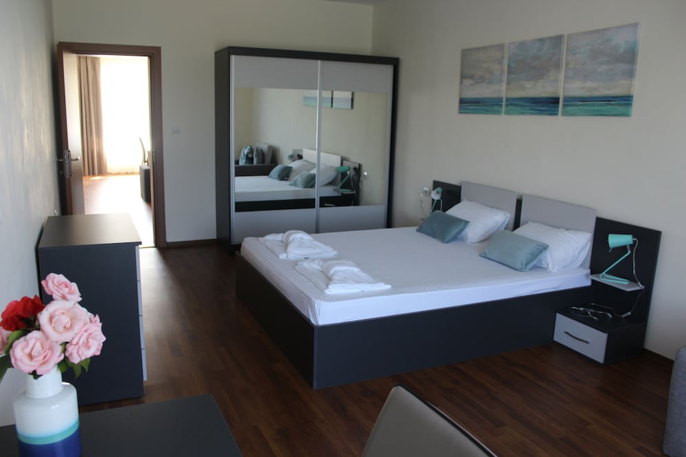 Solei Apartments view 4
