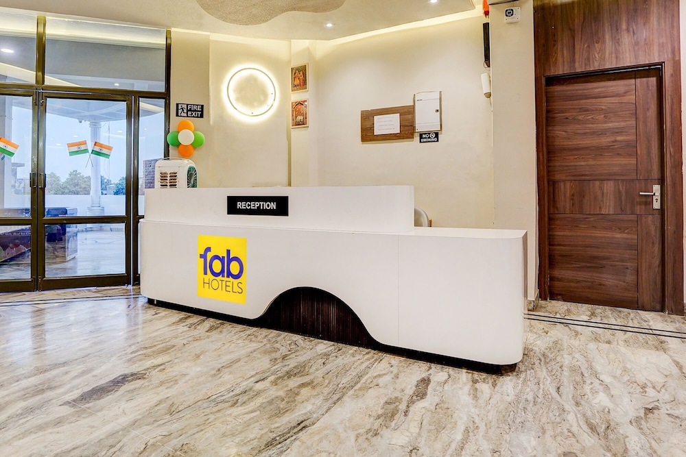 Fabhotel Aman Paradise