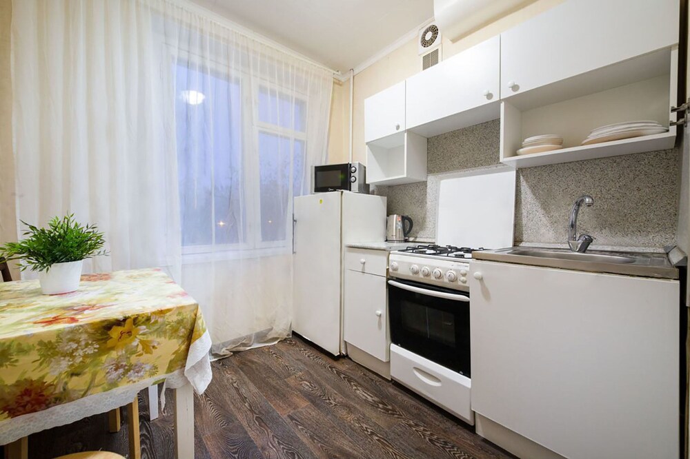 Apartment Hanaka on Bratskaia 23