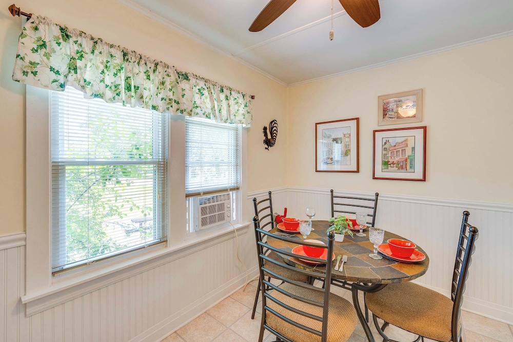 Como Cottage - Stay for 6!
