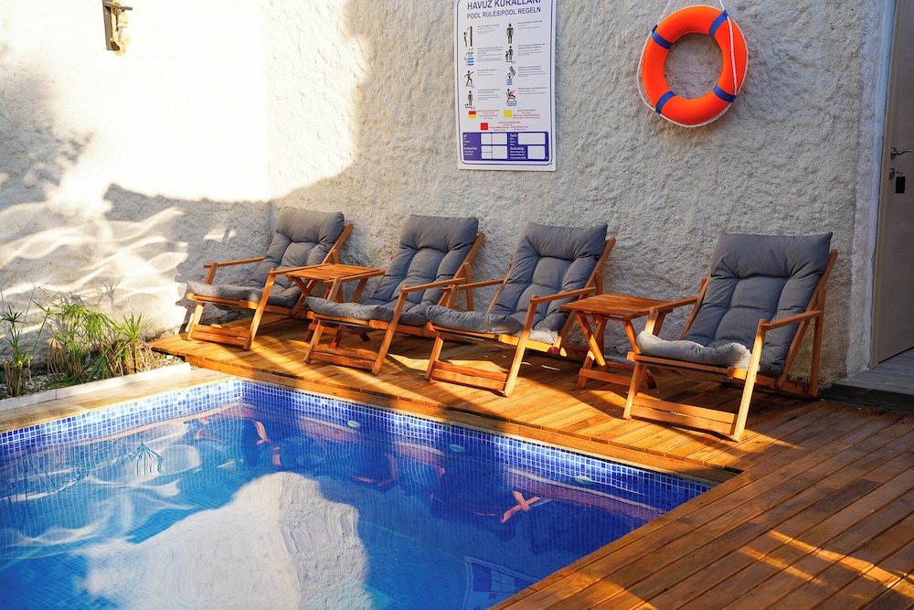 Kekik Alaçatı Otel