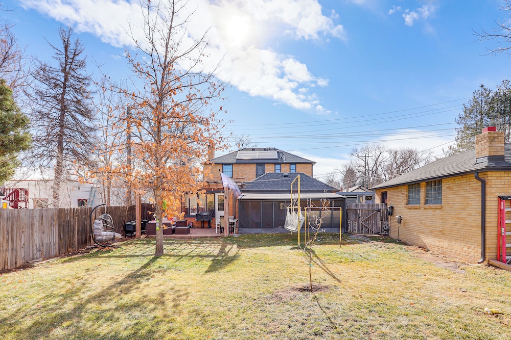 Half-mi to Unc: Historic Dtwn Greeley Home