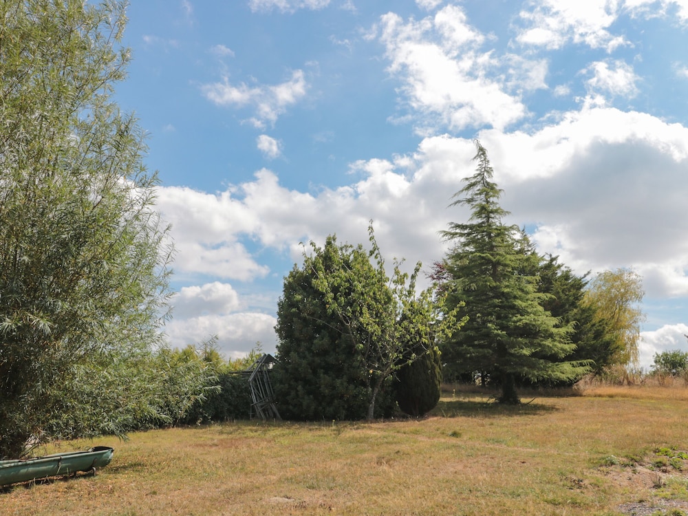 Rhode Acres