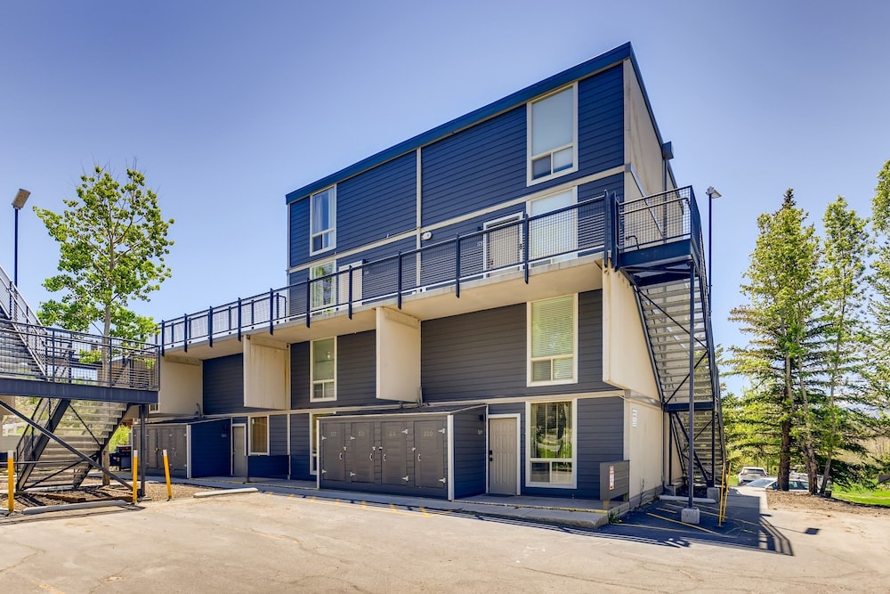Private Entry, Washer&dryer, Near Town, Lake Dillon! 3 Bedroom Condo by RedAwning view 2