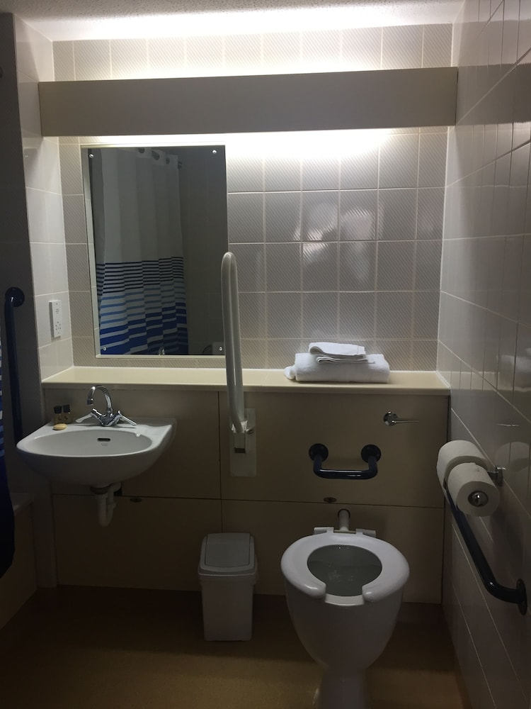 Oakham Vacations - Redwings Lodge Uppingham - Property Image 9