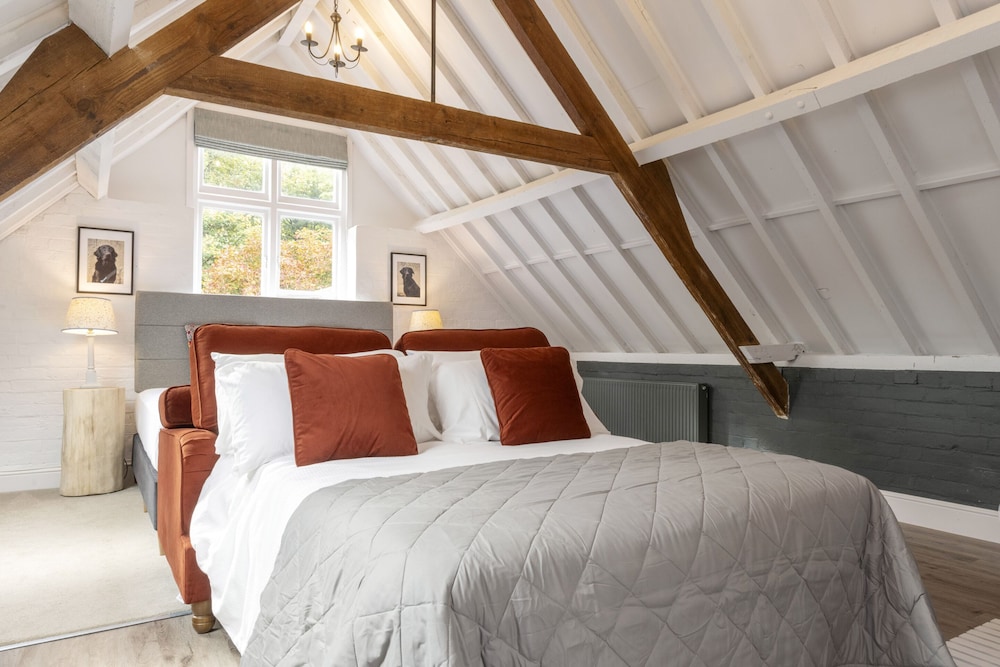 Riverbarn Fonthill Bishop